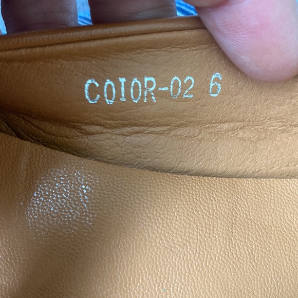 Tory Burch flat gorgeous leather shoes brand new size 6 - Picture 8 of 8